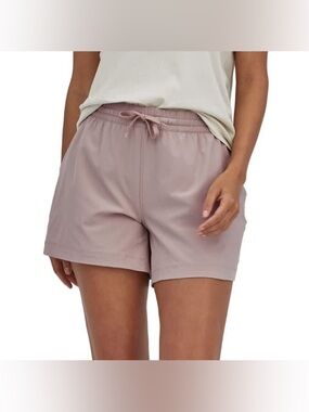 Patagonia Athletic Outdoor Shorts NWT Women’s Large Dusty Pink 5” Lightweight